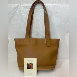 Vintage coach 9302 caramel leather tote bags